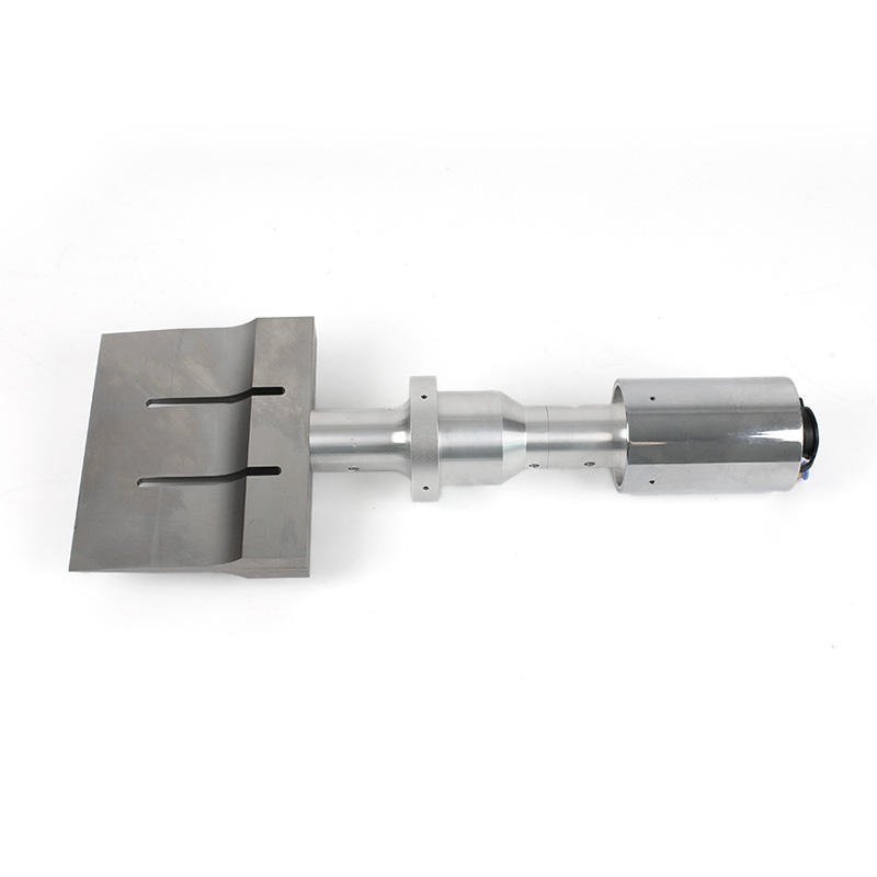 Automatic Frequency Tracking Generator Plastic Welder with Titanium Alloy Knife Head for Food Cutting - 图片 4