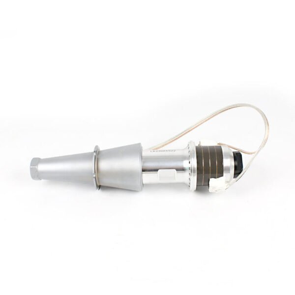 15kHz 3000W Equipment Parts Ultrasonic Welding Transducer with Booster for Nonwoven Polypropylene Polyethylene Polyformaldehyde - 图片 2